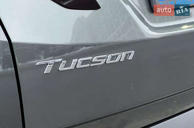 Внедорожник / Кроссовер Hyundai Tucson 2021 в 