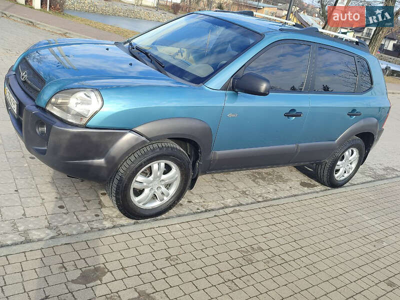 Позашляховик / Кросовер Hyundai Tucson 2008 в Львові