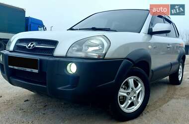 Внедорожник / Кроссовер Hyundai Tucson 2007 в Устиновке