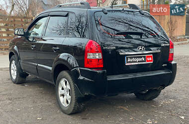 Позашляховик / Кросовер Hyundai Tucson 2008 в 