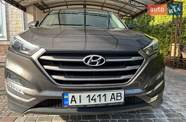 Внедорожник / Кроссовер Hyundai Tucson 2016 в 