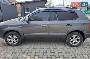 Внедорожник / Кроссовер Hyundai Tucson 2008 в 