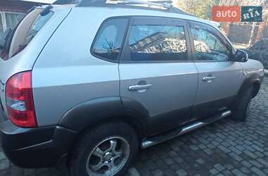 Внедорожник / Кроссовер Hyundai Tucson 2006 в 