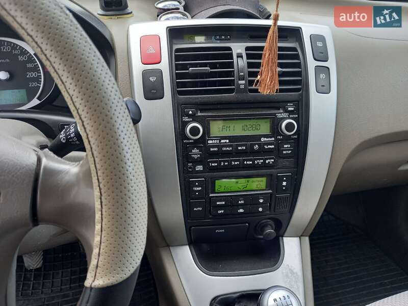 Позашляховик / Кросовер Hyundai Tucson 2008 в Косові