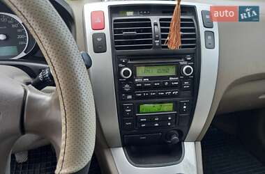Внедорожник / Кроссовер Hyundai Tucson 2008 в 