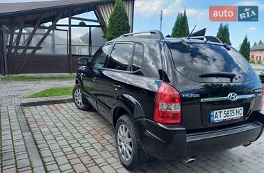 Внедорожник / Кроссовер Hyundai Tucson 2008 в 