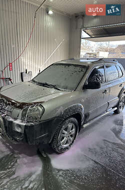 Внедорожник / Кроссовер Hyundai Tucson 2008 в 
