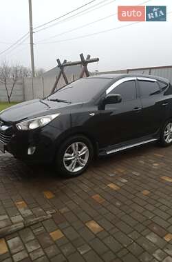 Внедорожник / Кроссовер Hyundai Tucson 2012 в 