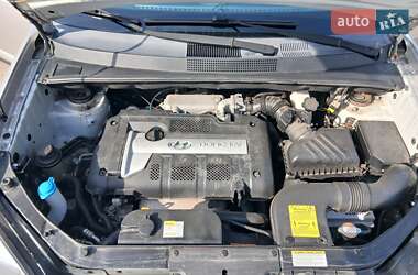 Внедорожник / Кроссовер Hyundai Tucson 2005 в 