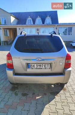 Внедорожник / Кроссовер Hyundai Tucson 2005 в 
