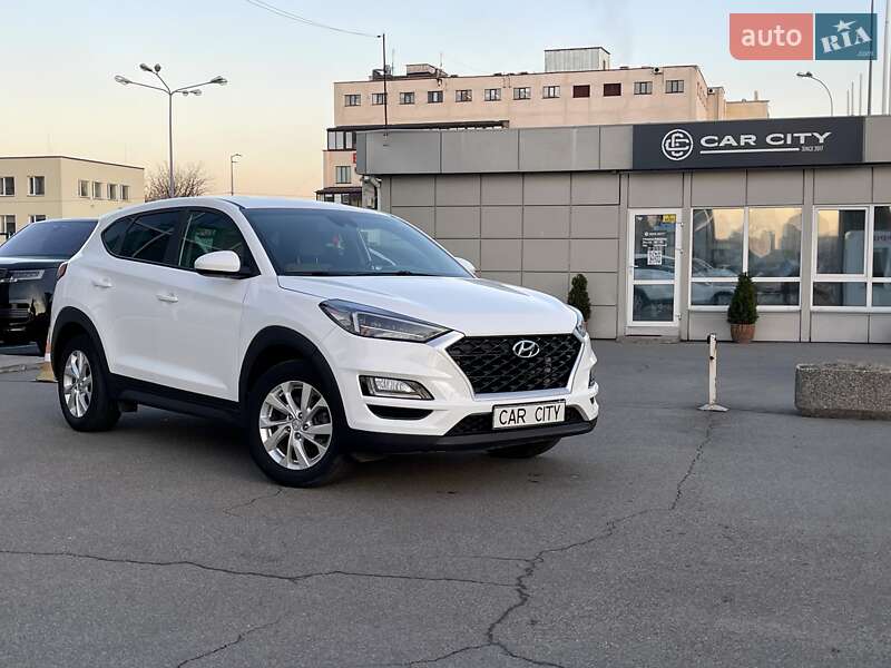 Внедорожник / Кроссовер Hyundai Tucson 2019 в 