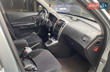 Внедорожник / Кроссовер Hyundai Tucson 2007 в 