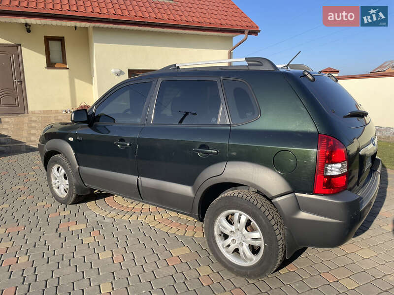 Позашляховик / Кросовер Hyundai Tucson 2008 в Львові