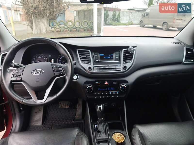 Внедорожник / Кроссовер Hyundai Tucson 2016 в Прилуках