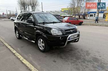 Позашляховик / Кросовер Hyundai Tucson 2006 в Черкасах