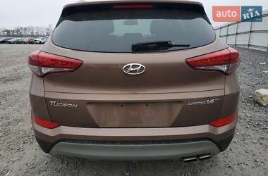 Позашляховик / Кросовер Hyundai Tucson 2016 в 