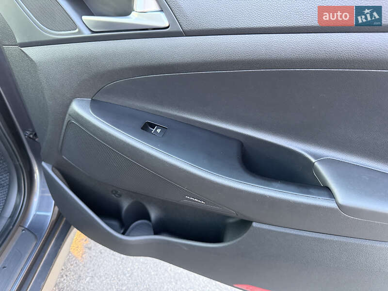 Внедорожник / Кроссовер Hyundai Tucson 2019 в Радивилове