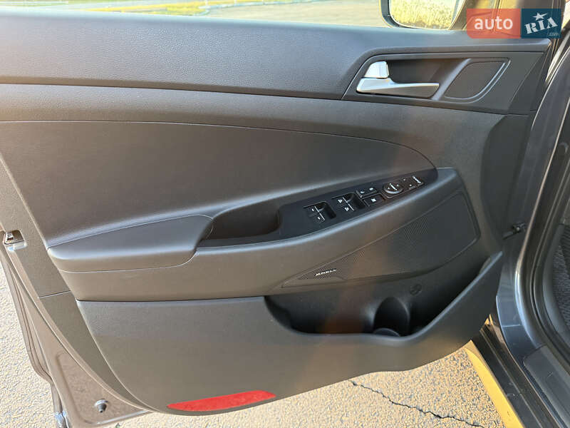 Внедорожник / Кроссовер Hyundai Tucson 2019 в Радивилове