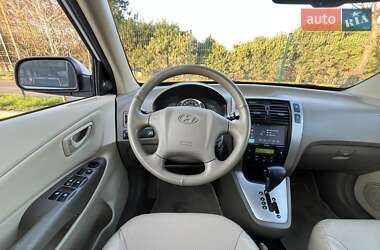 Позашляховик / Кросовер Hyundai Tucson 2008 в 