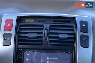 Позашляховик / Кросовер Hyundai Tucson 2008 в 