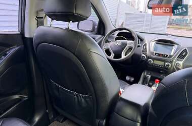 Позашляховик / Кросовер Hyundai Tucson 2011 в 
