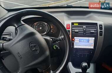 Позашляховик / Кросовер Hyundai Tucson 2008 в 