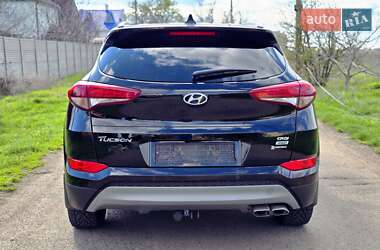 Внедорожник / Кроссовер Hyundai Tucson 2017 в 
