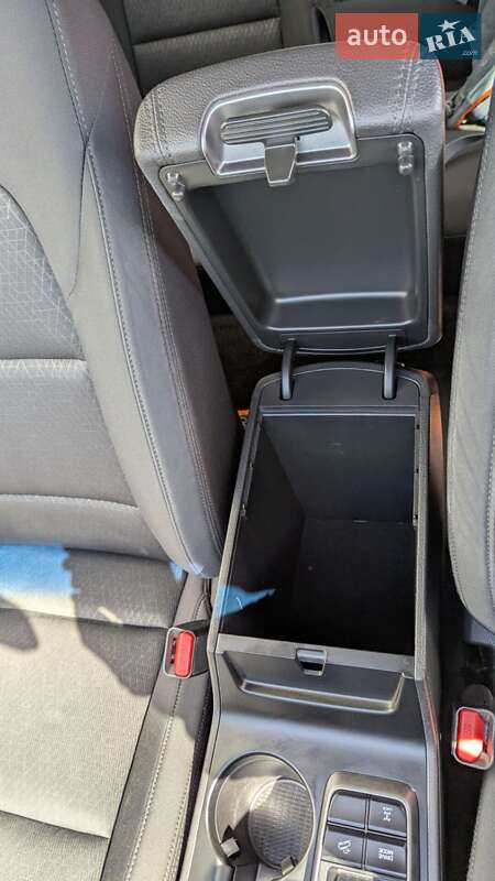 Позашляховик / Кросовер Hyundai Tucson 2016 в Харкові