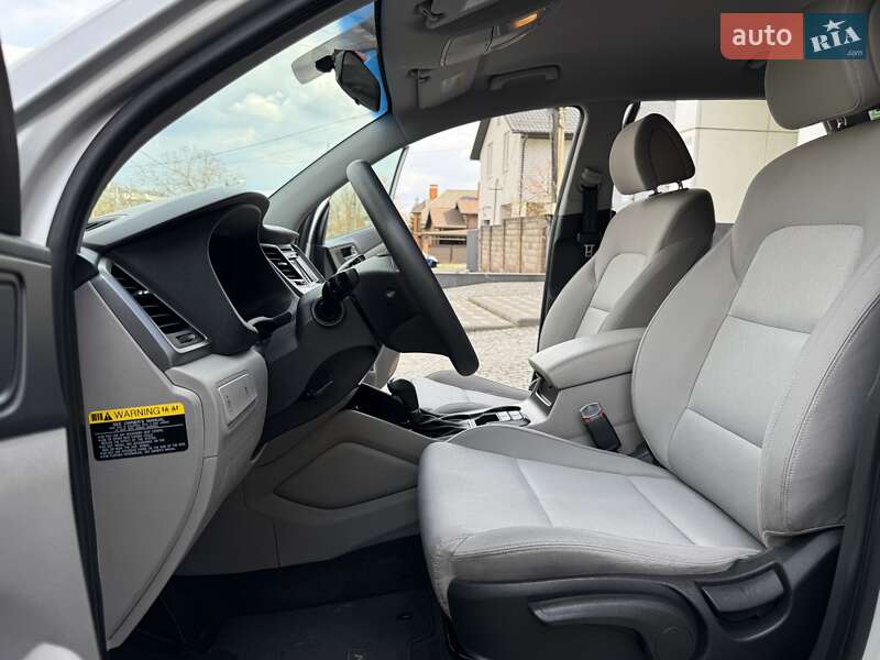 Позашляховик / Кросовер Hyundai Tucson 2016 в Дніпрі