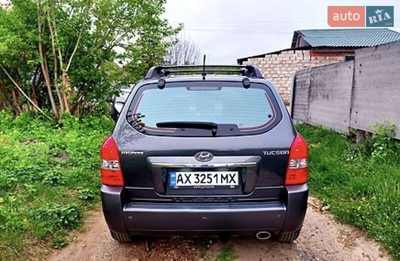 Позашляховик / Кросовер Hyundai Tucson 2009 в Миколаєві