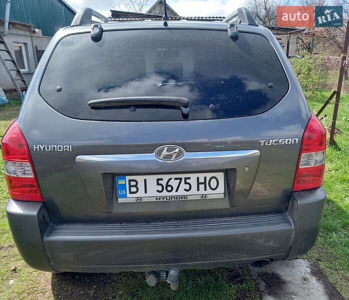 Позашляховик / Кросовер Hyundai Tucson 2008 в Полтаві