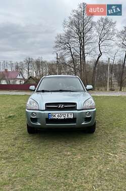 Позашляховик / Кросовер Hyundai Tucson 2008 в 
