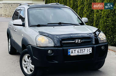 Позашляховик / Кросовер Hyundai Tucson 2006 в 