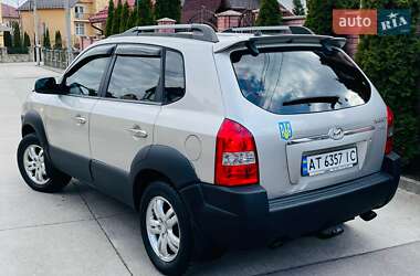 Позашляховик / Кросовер Hyundai Tucson 2006 в 