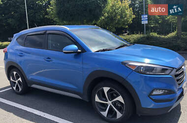 Внедорожник / Кроссовер Hyundai Tucson 2017 в 