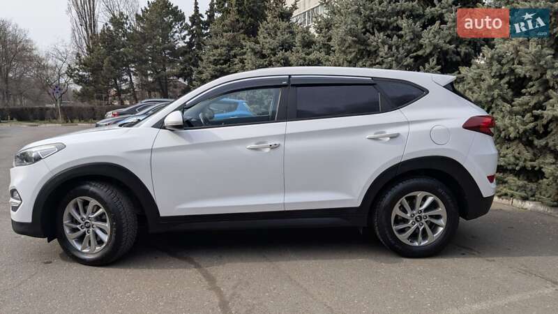 Внедорожник / Кроссовер Hyundai Tucson 2015 в Одессе