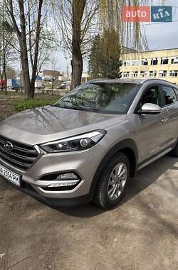 Позашляховик / Кросовер Hyundai Tucson 2017 в 