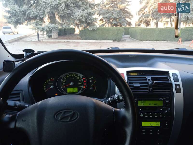 Позашляховик / Кросовер Hyundai Tucson 2007 в Могилів-Подільському