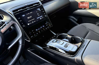 Позашляховик / Кросовер Hyundai Tucson 2022 в 