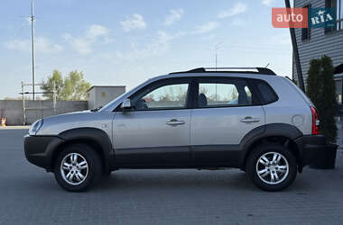 Внедорожник / Кроссовер Hyundai Tucson 2007 в 