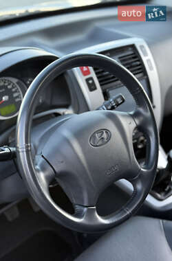 Внедорожник / Кроссовер Hyundai Tucson 2007 в 