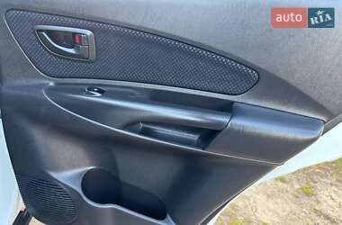 Позашляховик / Кросовер Hyundai Tucson 2012 в 