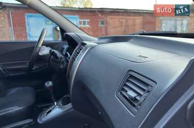 Позашляховик / Кросовер Hyundai Tucson 2012 в 