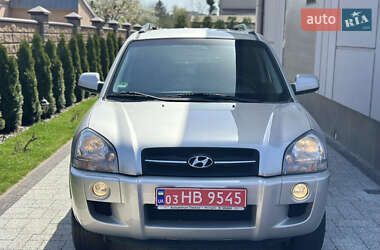 Позашляховик / Кросовер Hyundai Tucson 2008 в 