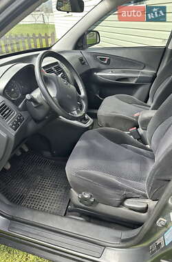 Позашляховик / Кросовер Hyundai Tucson 2008 в 