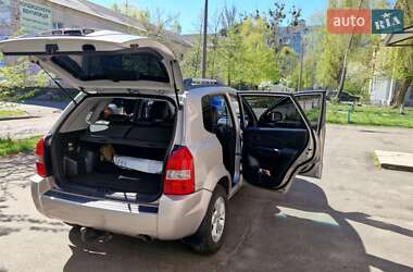 Внедорожник / Кроссовер Hyundai Tucson 2007 в 