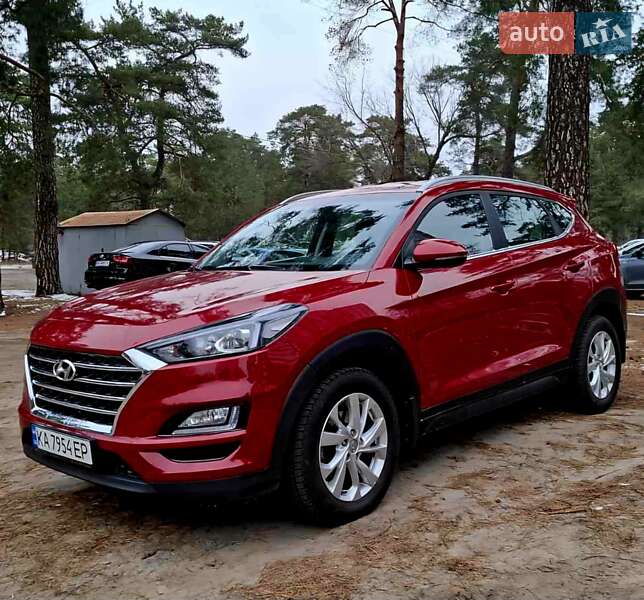 Позашляховик / Кросовер Hyundai Tucson 2020 в 