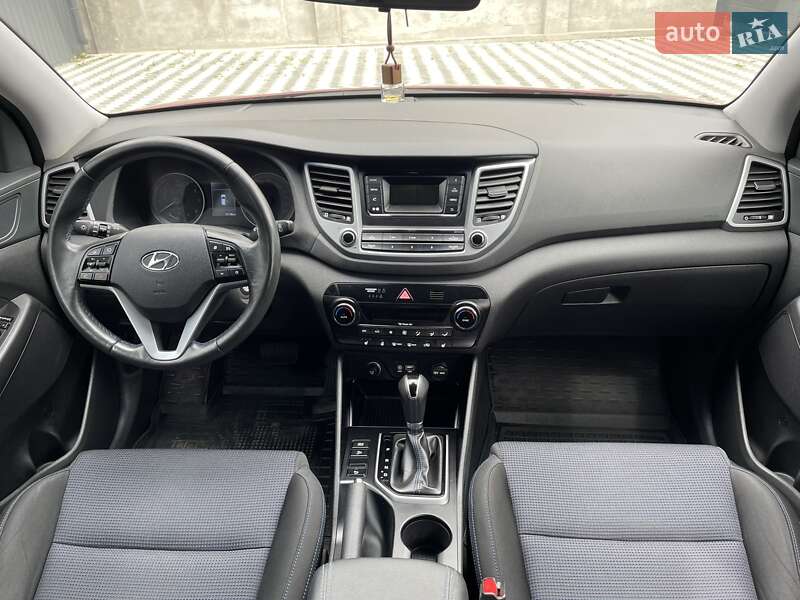 Позашляховик / Кросовер Hyundai Tucson 2016 в Миколаєві