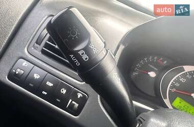 Внедорожник / Кроссовер Hyundai Tucson 2009 в 