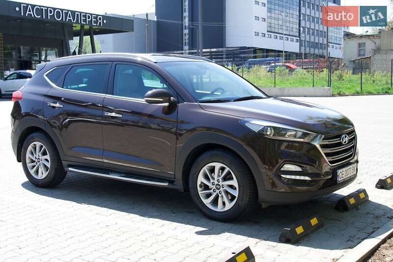 Внедорожник / Кроссовер Hyundai Tucson 2017 в Черновцах